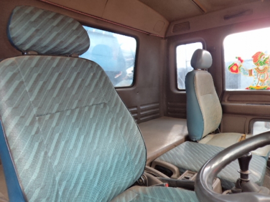 ขายรถ6ล้อดั้มอีซูซุเดก้า195แรงม้า สภาพสวยๆพร้อมใช้งานคับ