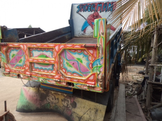 ขายรถ6ล้อดั้มอีซูซุเดก้า195แรงม้า สภาพสวยๆพร้อมใช้งานคับ