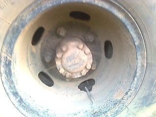 ขายรถ 6 ล้อเทเลอร์ DAIHUTSU ใส่หัวเก๋งใหม่ คัสซี V48-10196 เครื่อง TOYOTA B-0204705 85 แรงม้า ยาง 7.50 ราคา 190000