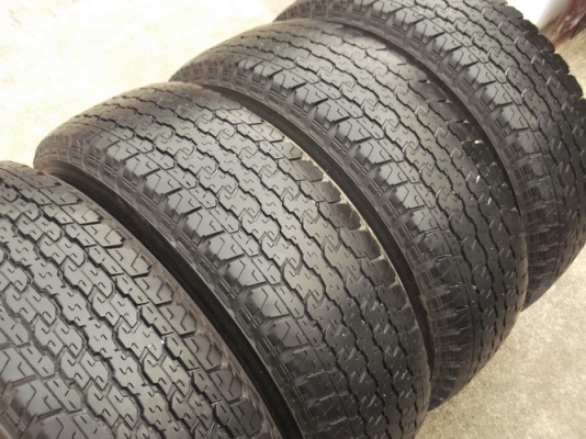 ล้อ15VIGO PRERUNNE 6รู+ยาง Bridgestone 255/70/15 ปี10 ล้อ15VIGO PRERUNNE 6รู+ยาง Bridgestone 255/70/15 ปี10