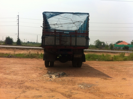 ขายหกล้อหน้ายาว Isuzu มี slow เสื้อเพลา ISUZU 200