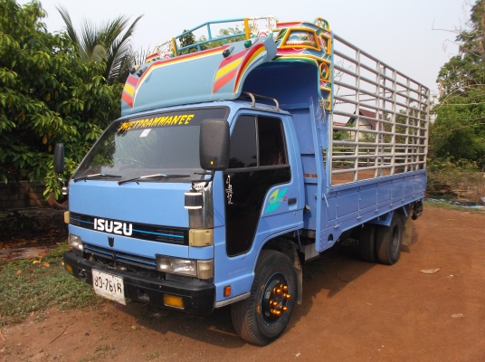 ขาย!! NPR 115 แรง...รถสภาพสวย..เครืองแรงเกียร์ใหญ่...