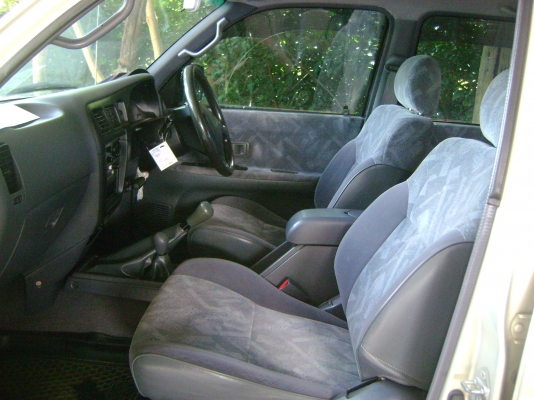 ขายฟรีดาวน์ TOYOTA TIGER SPORTCRUISER 2.5 D4D 4WD ปี 2002 สี่ประตู ป้ายเชียงใหม่สวยโคตรๆ