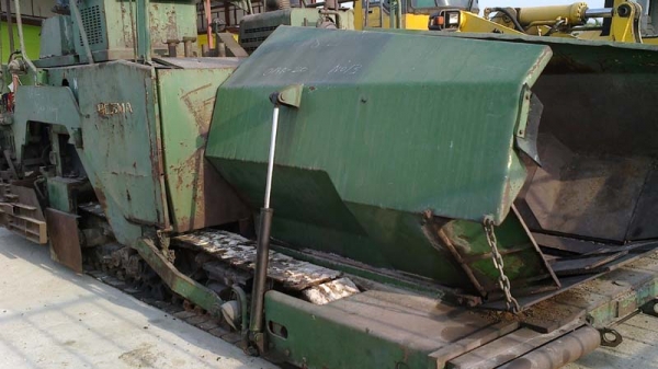 NIKATA รถปูยาง  เก่านอก สภาพพร้อมใช้