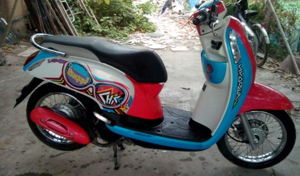 ขายสกุปปี้ไอตัวใหม่หลุดจำนำป้ายแดงคับขาย13900สนใจ0853647170