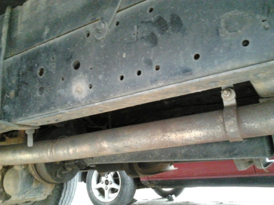 ***ขายแล้วครับขอบคุณ Truck2hand ขาย 6ล้อ"เสี่ยสั่งลุย"  ISUZU NPR59LU5FM 115 ห้างแท้ ปี38สภาพเดิมๆ เครื่องเดิม4BD1 แห้งๆ ไม่หลวมไม่ไอ ช่วงล่างเดิมๆ คัสซีสวยมาก เดิมโรงงาน กระบะพื้นไม้ ไม่ผุ คอกเหล็กสวยแข็งแรง ฝาทึบสวยไม่ผุไม่หัก ยางสวย5เส้นดี1เส