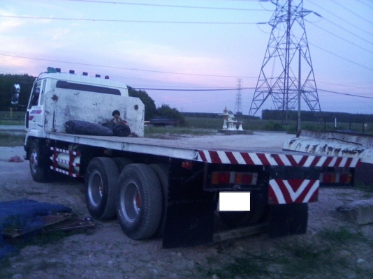 ขายด่วน Nissan UD วางเครื่องอังกฤษติดก๊าซ 6 ถัง ขายด่วน Nissan UD วางเครื่องอังกฤษติดก๊าซ 6 ถัง