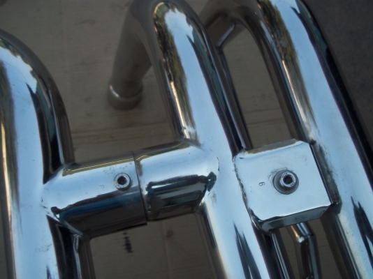 ขายโรบาร์คู่แขนโค้ง มีกันกระจก ของDKS 4000