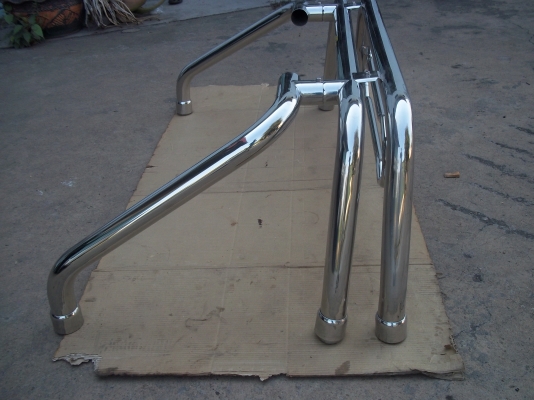 ขายโรบาร์คู่แขนโค้ง มีกันกระจก ของDKS 4000