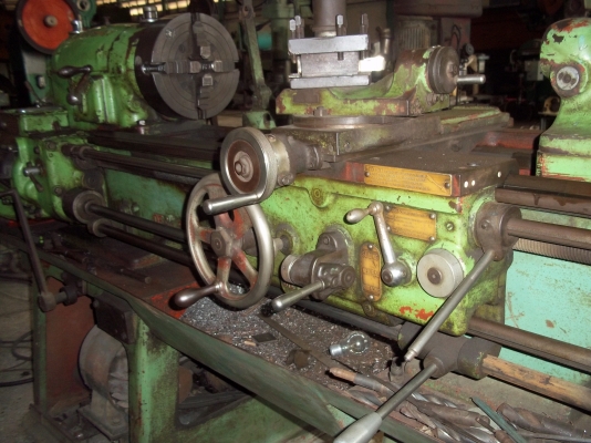 ขายด่วน เครื่องกลึง 6 ฟุต สภาพดี 45000 ของอังกฤษ