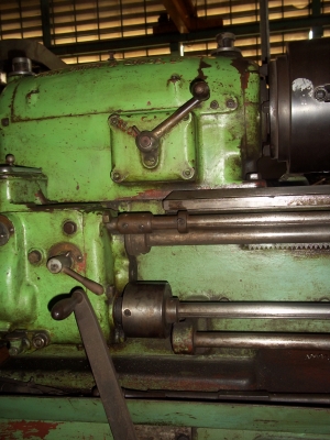 ขายด่วน เครื่องกลึง 6 ฟุต สภาพดี 45000 ของอังกฤษ