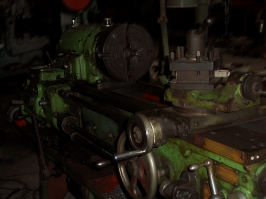 ขายด่วน เครื่องกลึง 6 ฟุต สภาพดี 45000 ของอังกฤษ