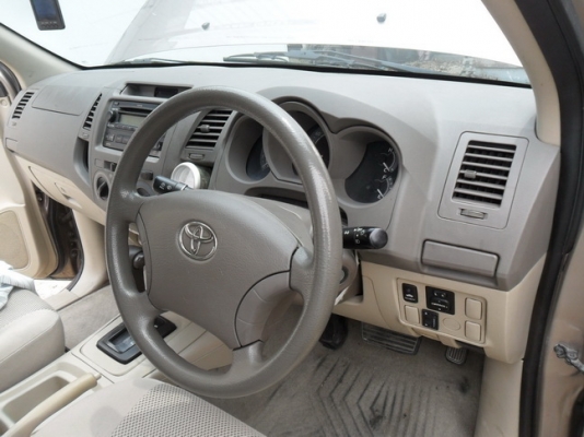 HILUX VIGO ดีเซล 2.5 E เปลี่ยนเป็น 1J แก็ซหัวฉีด lpg ถังใต้ท้อง จองแล้วครับ HILUX VIGO ดีเซล 2.5 E เปลี่ยนเป็น 1J แก็ซหัวฉีด lpg ถังใต้ท้อง จองแล้วครับ