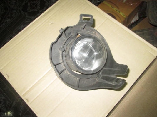 ขาย ไฟตัดหมอก ของแท้ถอด ด้านซ้าย NISSAN NAVARA