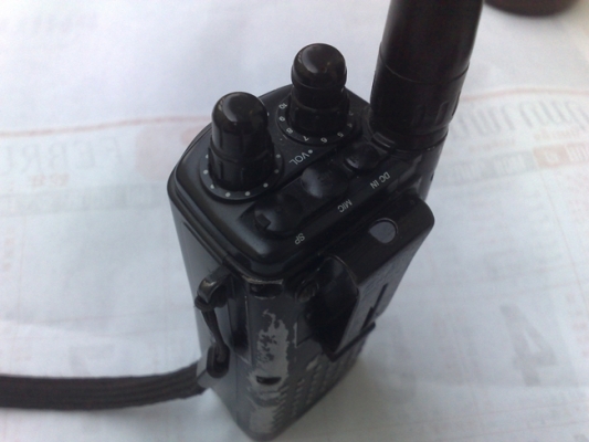 ขาย KENWOOD TH-28Eมีทะเบียนพร้อมชุดโอนสถาพใช้งานปกติ สิ่งที่จะได้ 1.ตัวเครื่อง 2.แบต 6 ก้อน 3.เสายางแท้ 4.แท่นชาร์ทแท้ 5.สายคล้องมือ 6.กล่องราง 6 ก้อน ขายในราคา 4900 บาทพร้อม EMS โอนไทยพาณิชย์ 0524083475 นิธิโรจน์ วงษ์ขันธ์เดช ขาย KENWOOD TH-28Eมีทะเบียนพร้อมชุดโอนสถาพใช้งานปกติ สิ่งที่จะได้ 1.ตัวเครื่อง 2.แบต 6 ก้อน 3.เสายางแท้ 4.แท่นชาร์ทแท้ 5.สายคล้องมือ 6.กล่องราง 6 ก้อน ขายในราคา 4900 บาทพร้อม EMS โอนไทยพาณิชย์ 0524083475 นิธิโรจน์ วงษ์ขันธ์เดช