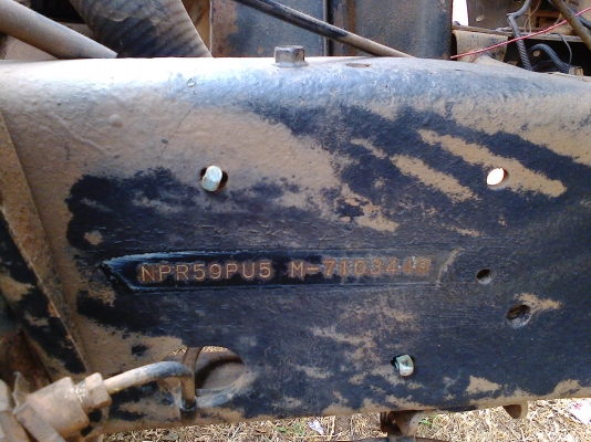 ISUZU NPR59PU 115 4BD1 ห้างแท้ปี 36 หูช้างครบ เกียร์สั้น ยกหัวได้พร้อมตู้น้ำแข็. 5 เมตร ISUZU NPR59PU 115 4BD1 ห้างแท้ปี 36 หูช้างครบ เกียร์สั้น ยกหัวได้พร้อมตู้น้ำแข็. 5 เมตร