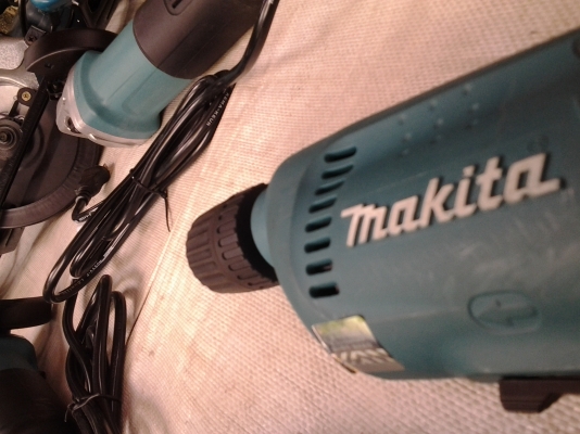 ล้างสต๊อกสว่าน 2หุน 3หุน ชลบุรี ล้างสต๊อกสว่าน 2หุน 3หุน ชลบุรี