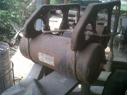 ถังลม Mizubishi Fuso 2ลูก