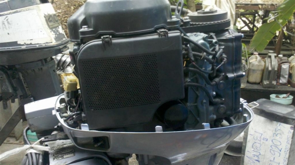 เครื่องเรือ Honda 25HP เครื่อง 4จังหวะ หาง23นิ้ว พร้อมใช้งาน