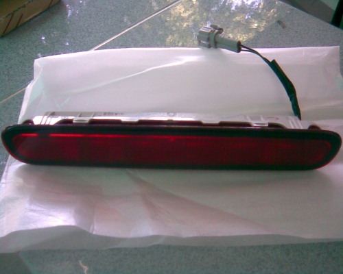 ขายไฟท้ายดวงที่สาม วีโก้ 500 บาท