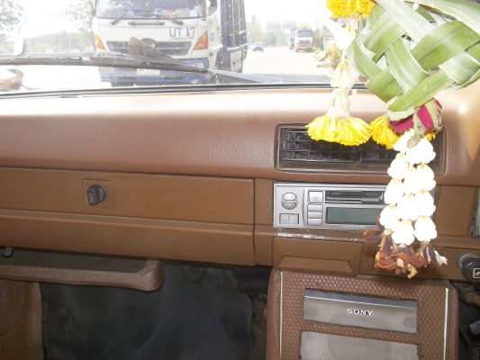 ขอขายรถดัชสัน720   4ขอทะเบียนพร้อมโอนไม่ขาดต่อราคา50000