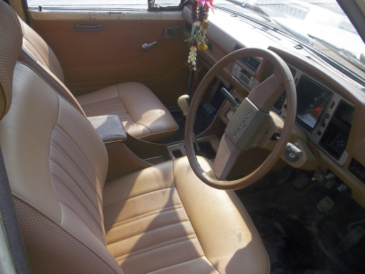 ขอขายรถดัชสัน720   4ขอทะเบียนพร้อมโอนไม่ขาดต่อราคา50000