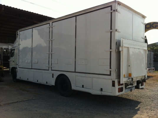 HINO MEGA FG 6 ล้อ 7.30เมตร ตู้ 10 บาน มีลิฟท์ท้าย สวยจัดๆ