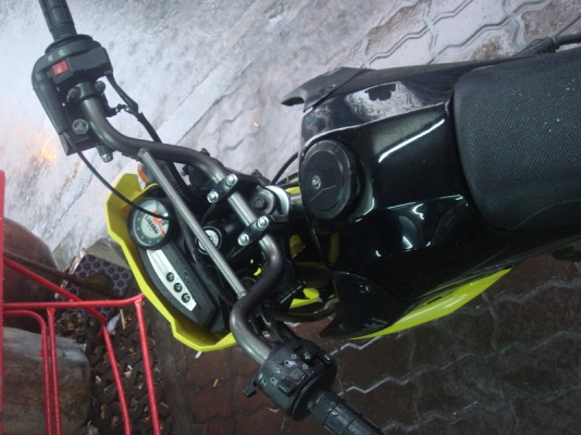 ksrมือ2ท่อสูตรเเต่นิดสวยจัดวิ่งน้อบสภาพสมบูรณ์