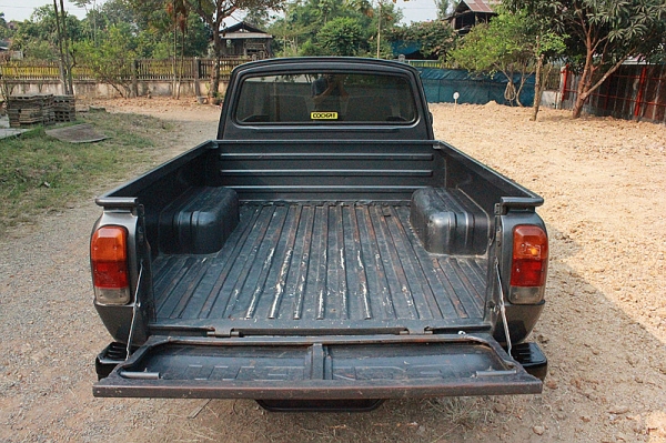 ขายมาสด้าครับ สนใจจริงติดต่อได้ครับ