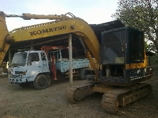 ขาย KOMATSU PC 60-5 เก่านอกใช้ในไทย 5 เดือน มีเอกสารนำจดทะเบียน ราคาต่อรองได้เจ้าของขายเอง