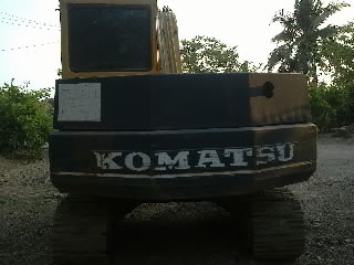 ขาย KOMATSU PC 60-5 เก่านอกใช้ในไทย 5 เดือน มีเอกสารนำจดทะเบียน ราคาต่อรองได้เจ้าของขายเอง