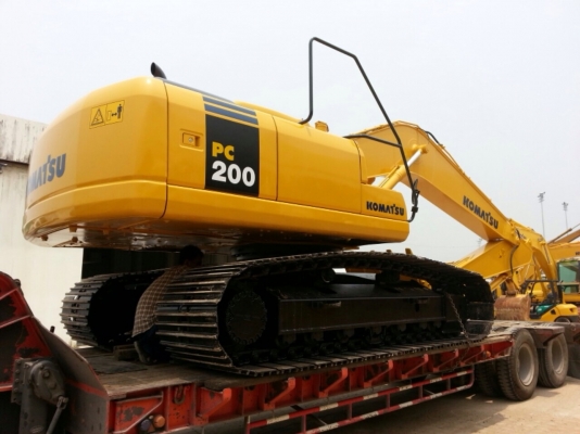 ขายด่วน!! KOMATSU PC 200-7 สภาพสวยมากค่ะ