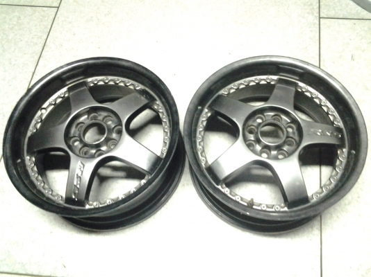 LENSO   sr-5  มีคู่เดี่ยวครับ