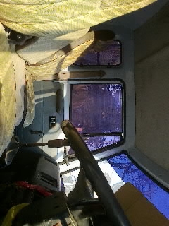 ขาย ISUZU ROCKY 6 ล้อใหญ่ เครื่อง 175 ติดเครน UNIC 3 ตัน ราคาต่อรองได้