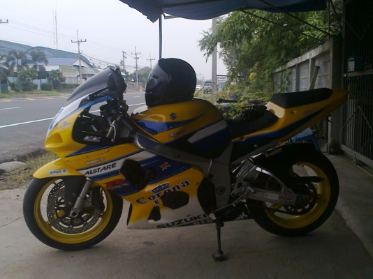 gsxr 750 k2 แรงสั่งได้ เตะ280แน่นอน gsxr 750 k2 แรงสั่งได้ เตะ280แน่นอน