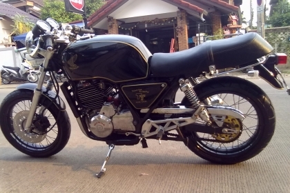 ขายคลับแมน400(GB400)สายโหด แต่งล้อโต อิน+สพม 62000้ต้นฉบับcafe racer