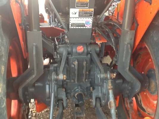 คูโบต้า L4508 4 WD 2 เพลา ใบมีดดันหน้าตราช้าง ทำงาน 988 ชั่วโมง