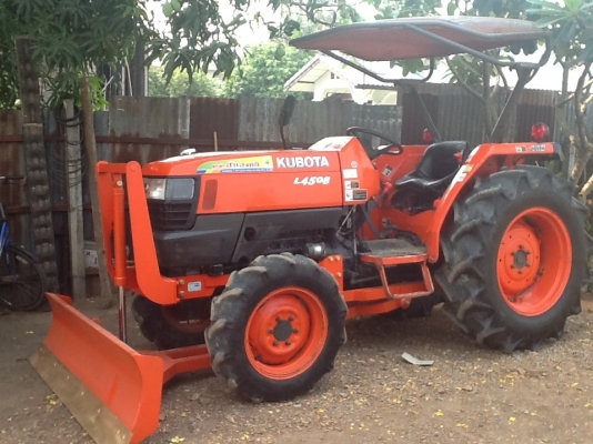 คูโบต้า L4508 4 WD 2 เพลา ใบมีดดันหน้าตราช้าง ทำงาน 988 ชั่วโมง