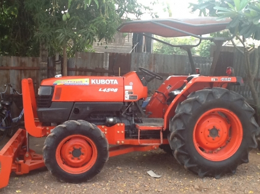คูโบต้า L4508 4 WD 2 เพลา ใบมีดดันหน้าตราช้าง ทำงาน 988 ชั่วโมง