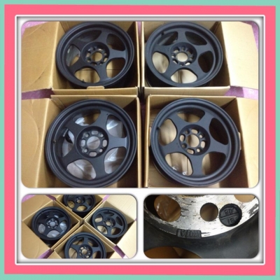 ขายแม็กมือ2 Spoon ขอบ15 4รู100 ราคา 6500 บาทถูก