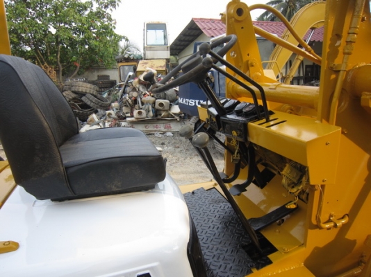 ขาย รถตักเล็ก (ดีเซล) TOYOTA รุ่น 2SD10  มือสองญี่ปุ่น