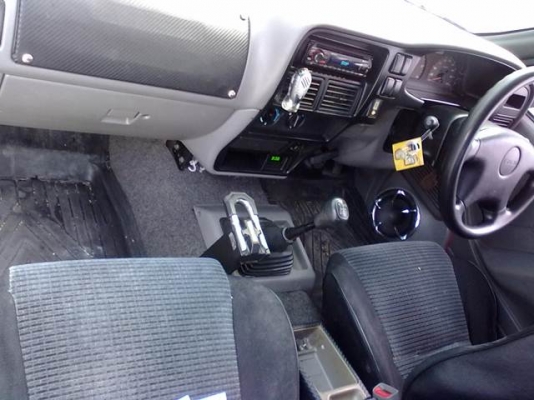 อีซุซุดราก้อนเพาเวอร์สวยๆไร้ที่ตริมือเดียวป้ายแดงเจ้าของขายเองใช้อยู่ชลบุรี(รถผู้ใหญ่บ้าน) มาดูแล้วจะไม่ผิดหวัง