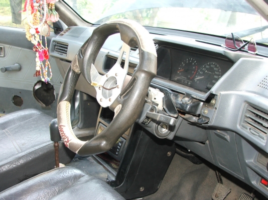 ขายแชมป์สักคัน ขายแชมป์สักคัน