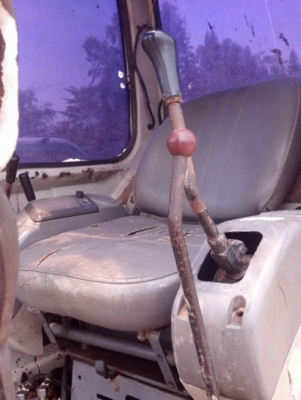 ขายด่วนแบ็คโฮ Komatsu PC25-1 เทียบเท่ากับรุ่นเจ็ด สภาพพร้อมใช้เจ้าของขายเอง โทร 088-4501277