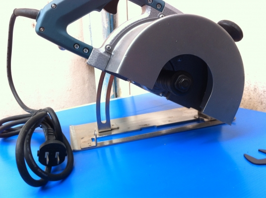 WALL CHASER เครื่องเซาะร่องผนังคอนกรีต ราคาเพียง 4900 บาท WALL CHASER เครื่องเซาะร่องผนังคอนกรีต ราคาเพียง 4900 บาท