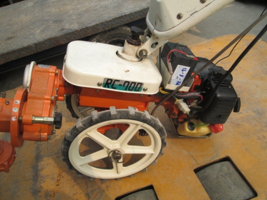 รหัส:13001039รถตัดหญ้าใช้เครื่องยนต์เบนซินTC-355ตัดแบบเครื่องตัดแต่งกิ่งไม้www.nihonmono.com