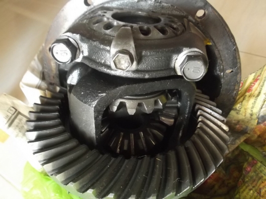 ขาย เฟืองท้ายTOYOTAถอด0k LN-106