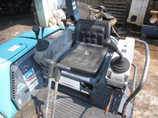 ขาย รถขุดเล็ก KOBELCO รุ่น SK35SR แทร็กเหล็ก มือสองญี่ปุ่น