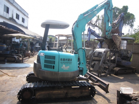 ขาย รถขุดเล็ก KOBELCO รุ่น SK35SR แทร็กเหล็ก มือสองญี่ปุ่น