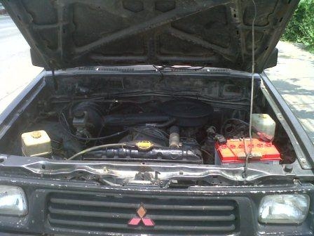 L200 เครื่องเบนซิน เกียธรรมดา เครื่องดี แอร์เย็น ภาษีไม่ขาด ลอนกะบะสวย